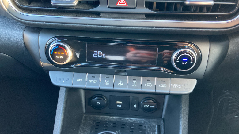 Hyundai KONA 1.6 GDi Hybrid Premium 5dr DCT Hybrid Hatchback